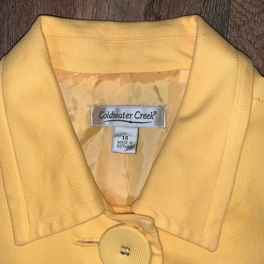 Coldwater Creek Yellow Blazer. 3/4 sleeves. Fully lined.  Large buttons. - Picture 2 of 6